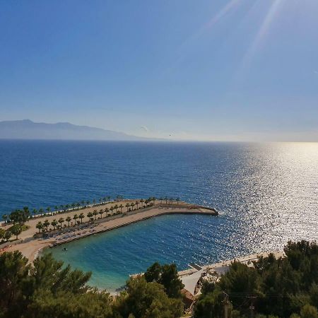 Erti'S Apartments Sarandë Eksteriør billede