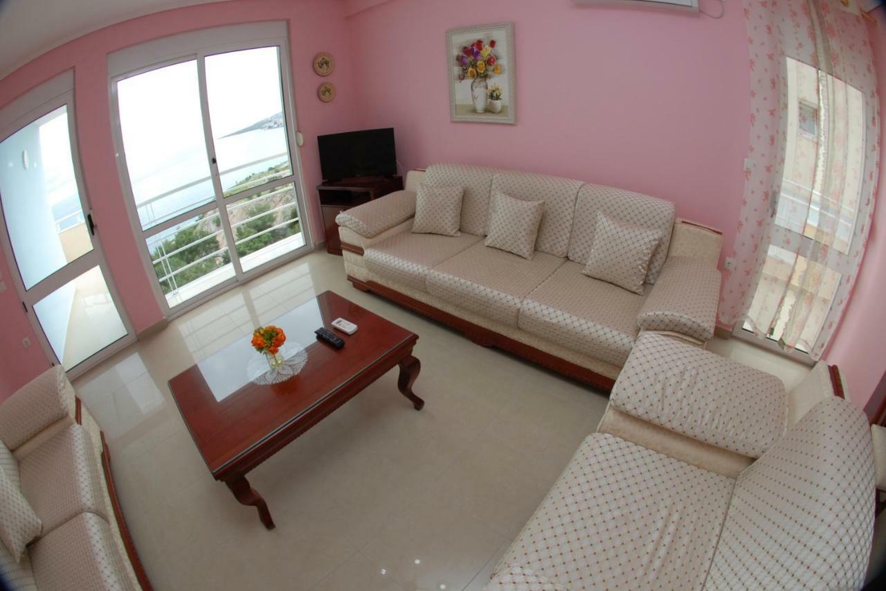 Erti'S Apartments Sarandë Eksteriør billede
