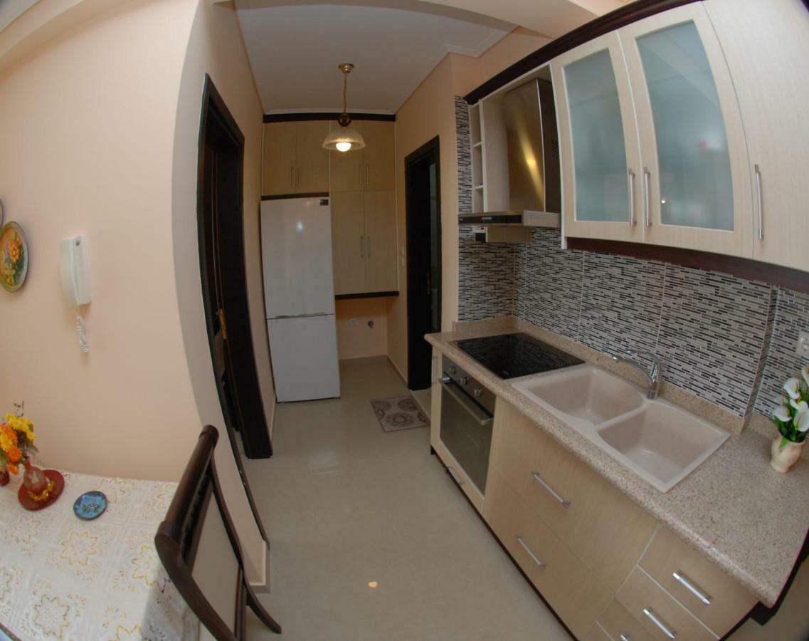 Erti'S Apartments Sarandë Eksteriør billede