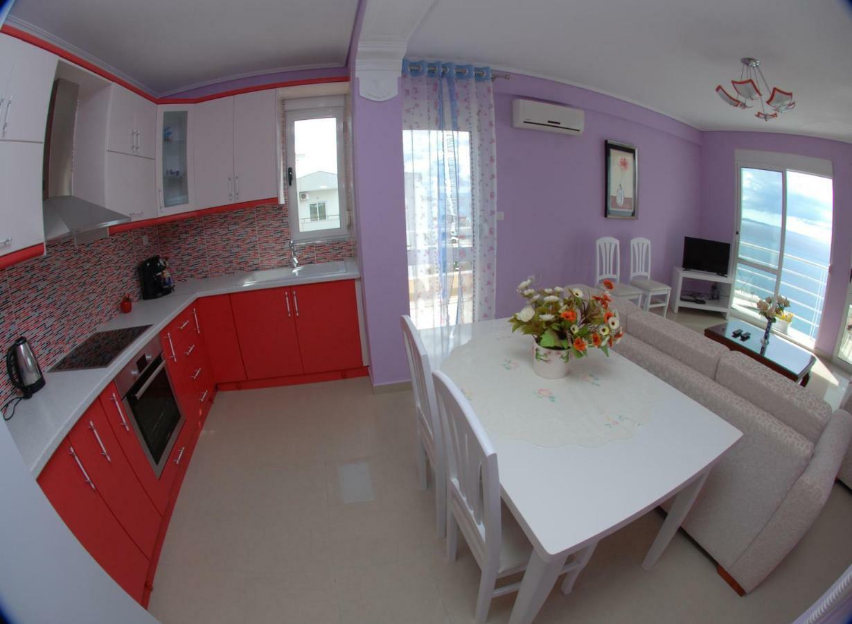 Erti'S Apartments Sarandë Eksteriør billede