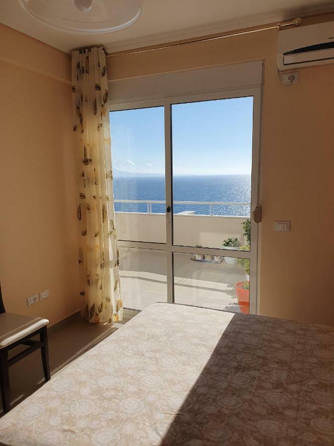 Erti'S Apartments Sarandë Eksteriør billede